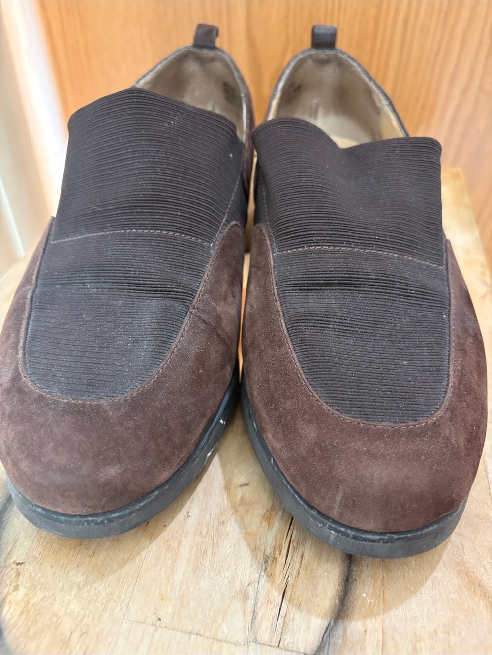 Jones New York Vintage Women’s Brown Slip-On Suede Loafers